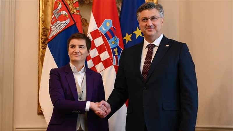 Dijalogom rješavati otvorena pitanja i štititi manjine